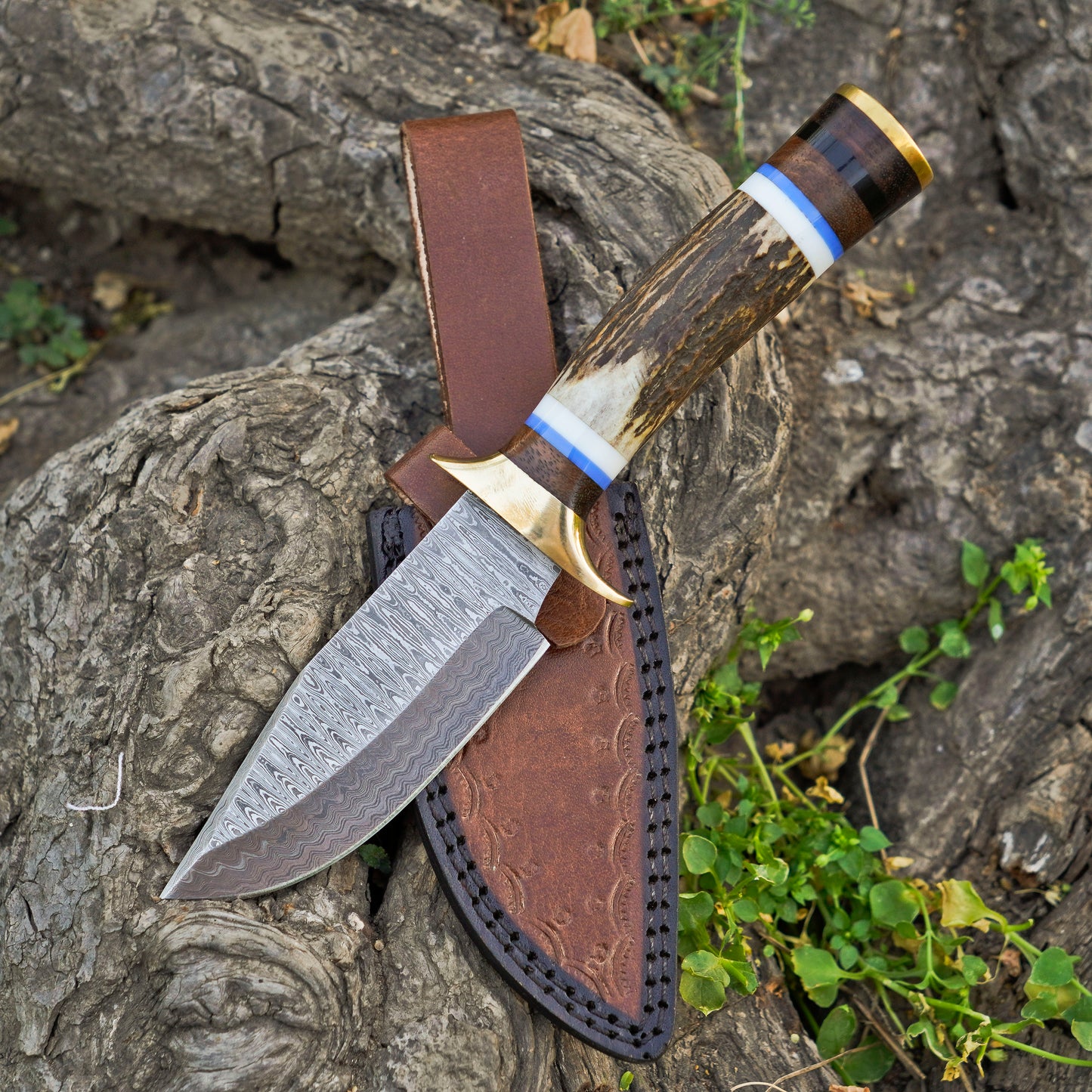 The Woodland Warrior: Hand-Forged Damascus Steel Knife with Stag Handle - Wildland Blades