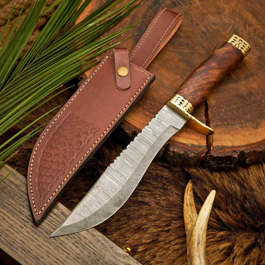The Viper's Fang | Damascus Steel Rosewood Handle Knife