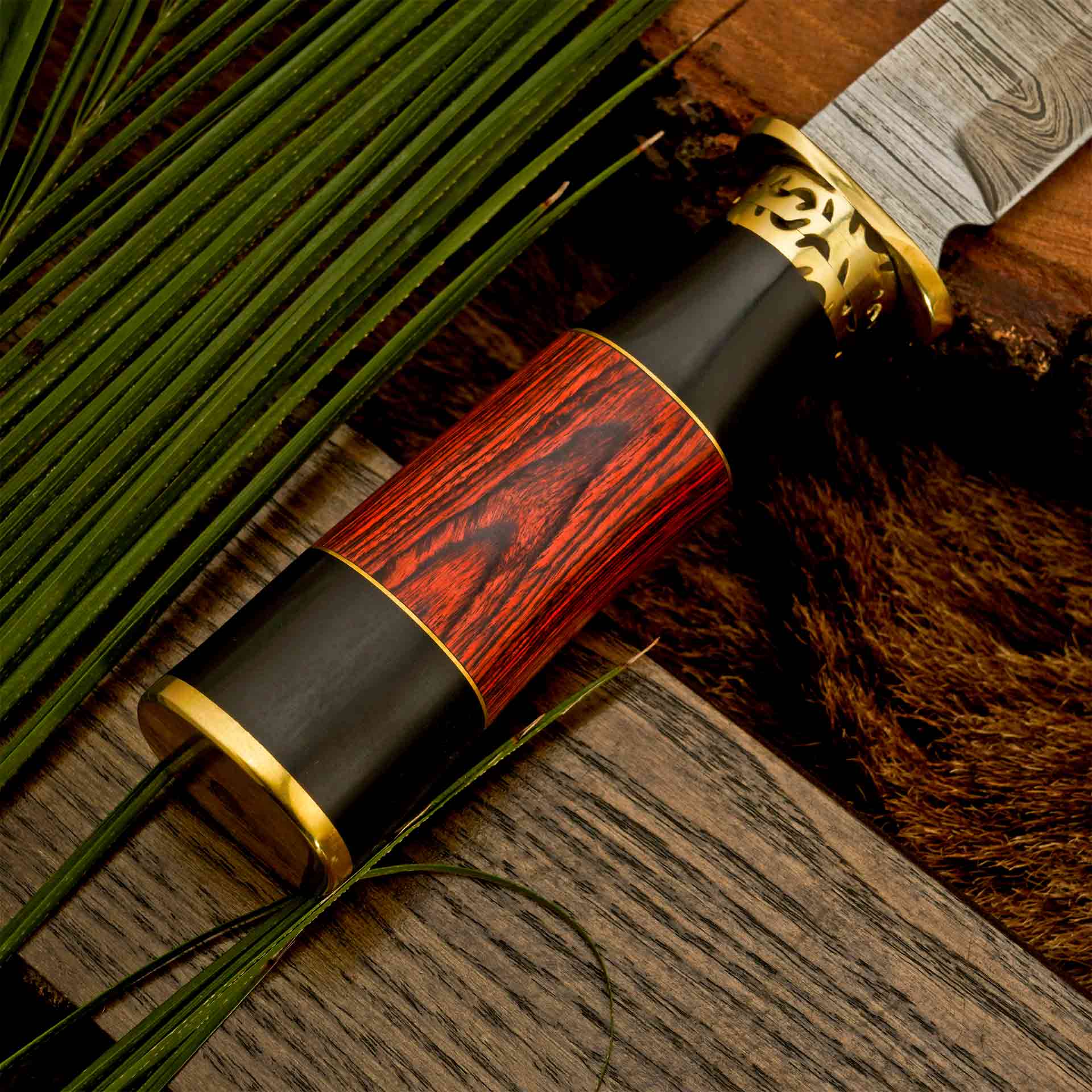 The Red Viper – Rosewood Handle Knife with Ebony & Red Wood