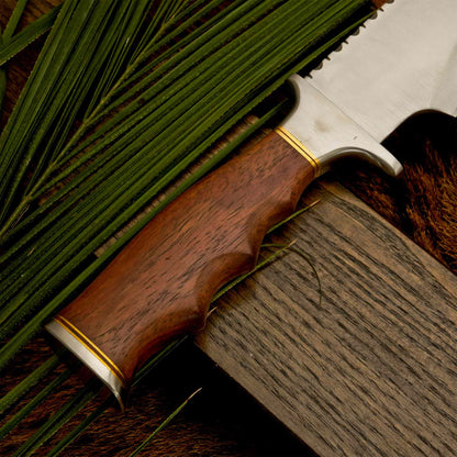 The Wolf’s Claw | D2 Steel Bowie with Sculpted Wood Handle