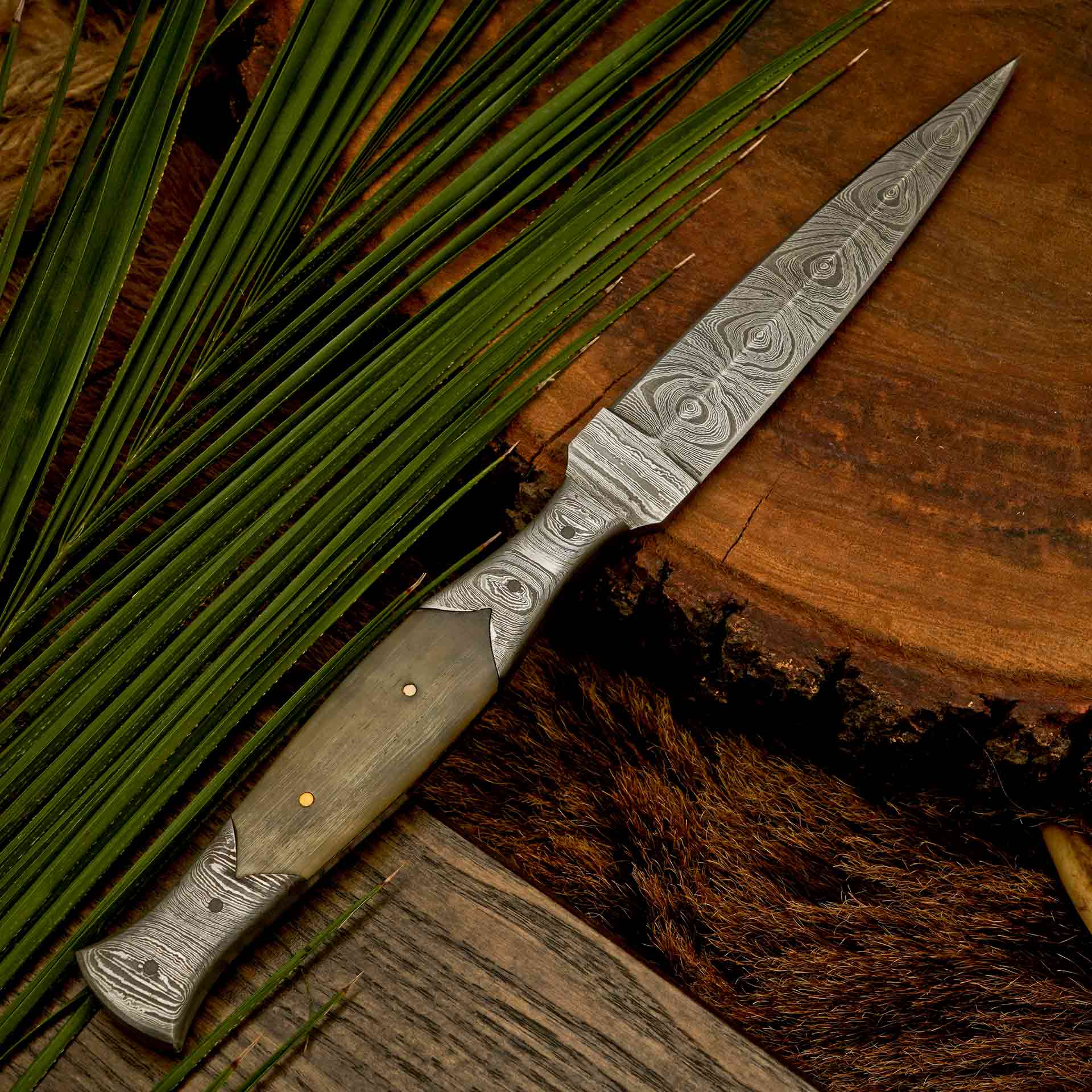 8.5″ Fixed Blade Damascus Dagger with Stag Antler Handle