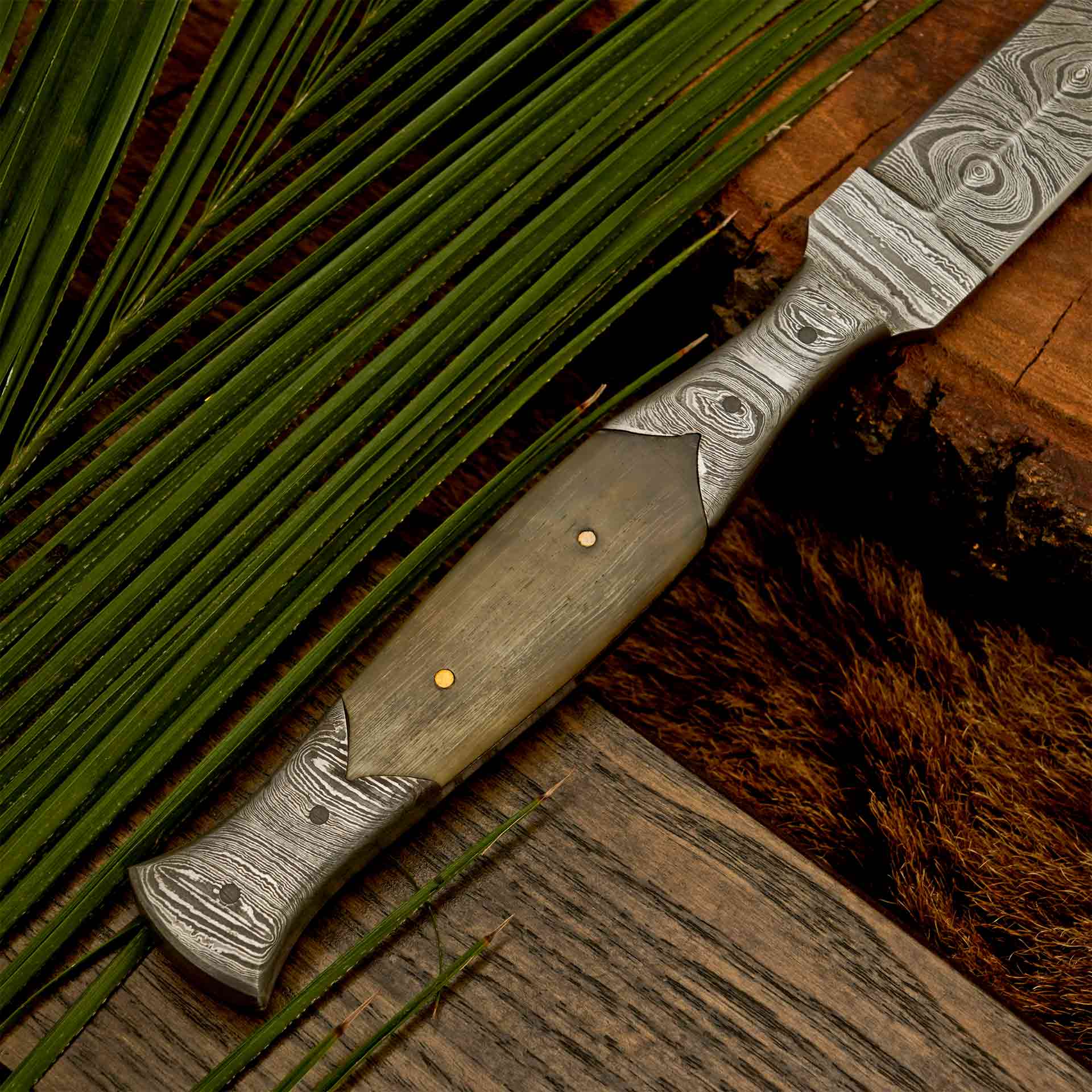 8.5″ Fixed Blade Damascus Dagger with Stag Antler Handle