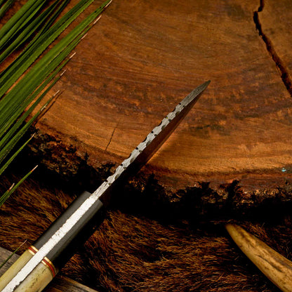 Desert Mirage – Damascus Utility Knife for Outdoor Use