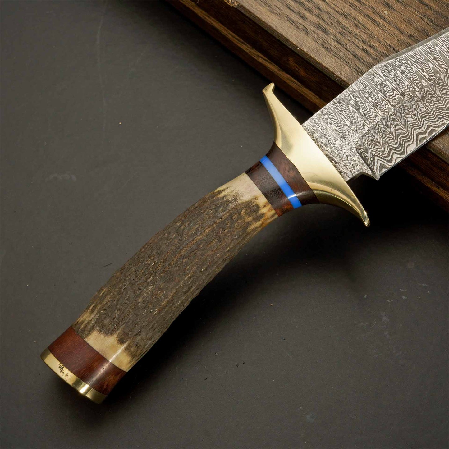 The Stag Spirit – Stag Handle Knife with Brass Guard Handle