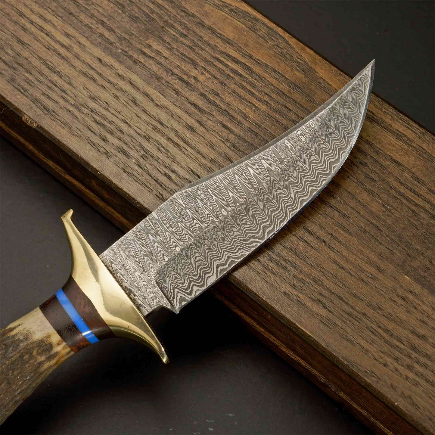 The Stag Spirit – Stag Handle Knife with Brass Guard Handle