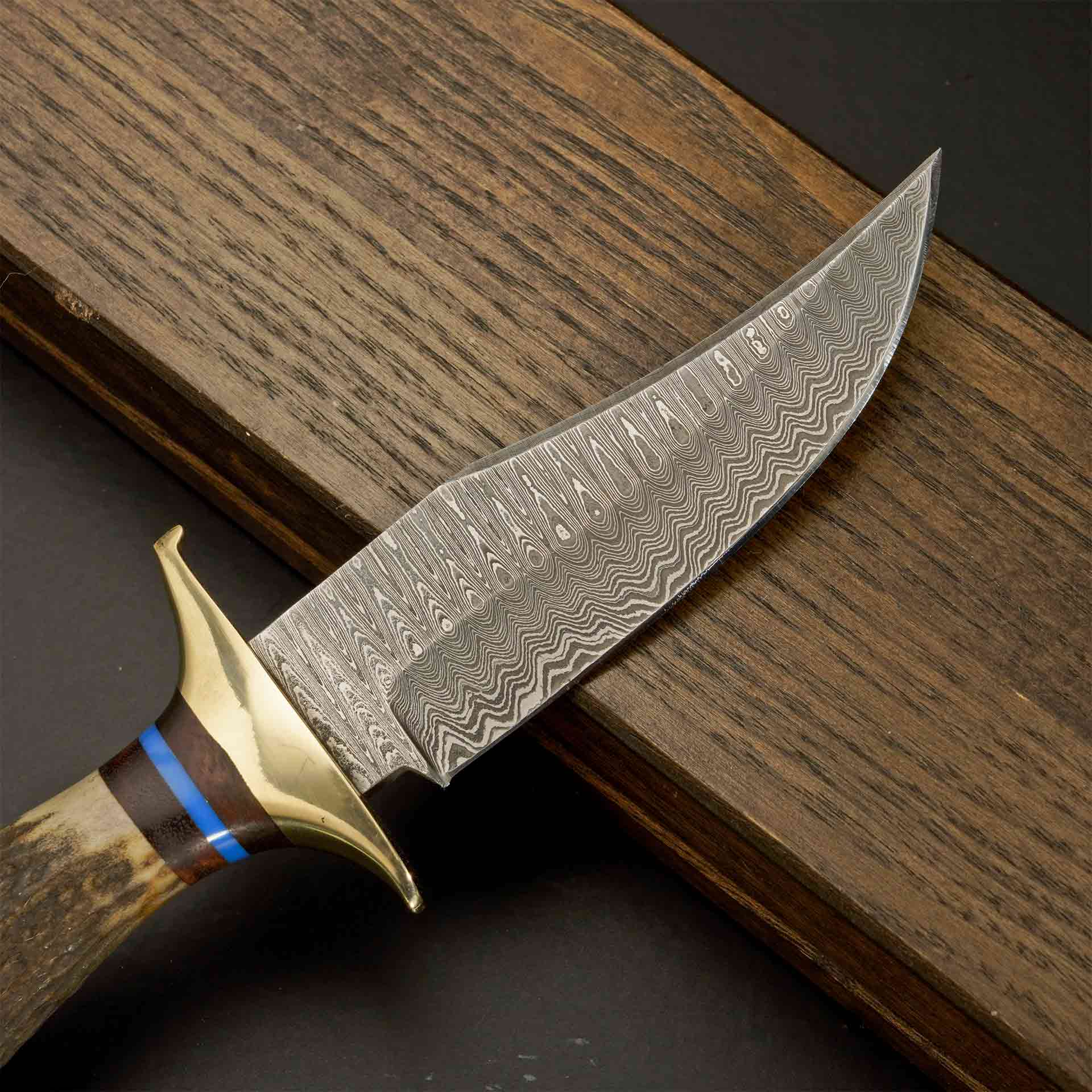 The Stag Spirit – Stag Handle Knife with Brass Guard Handle