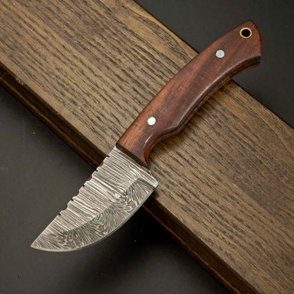 Exquisite Damascus Skinner | Rosewood Handle Knife