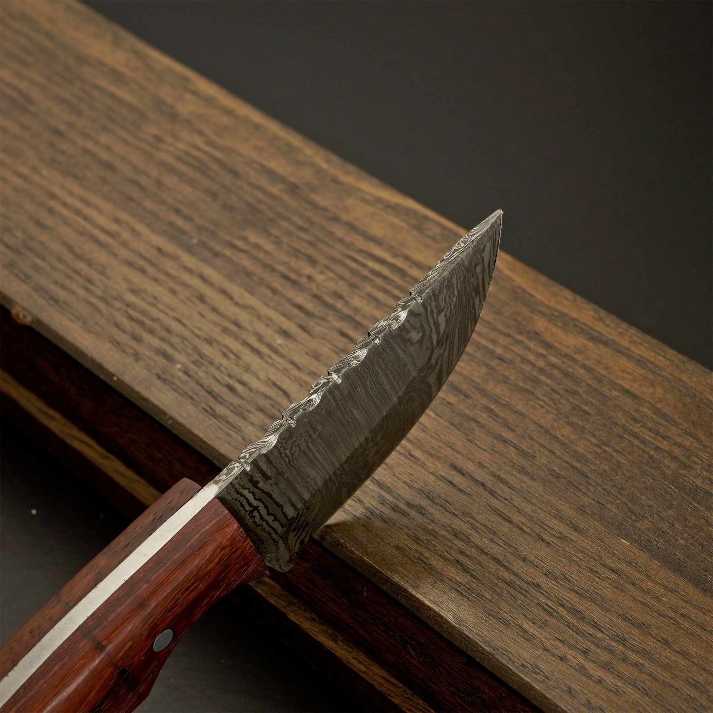 Exquisite Damascus Skinner | Rosewood Handle Knife