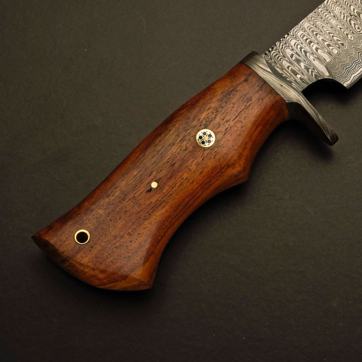 Damascus Hunting & Camping Knife with Elegant Rosewood Handle - Wildland Blades