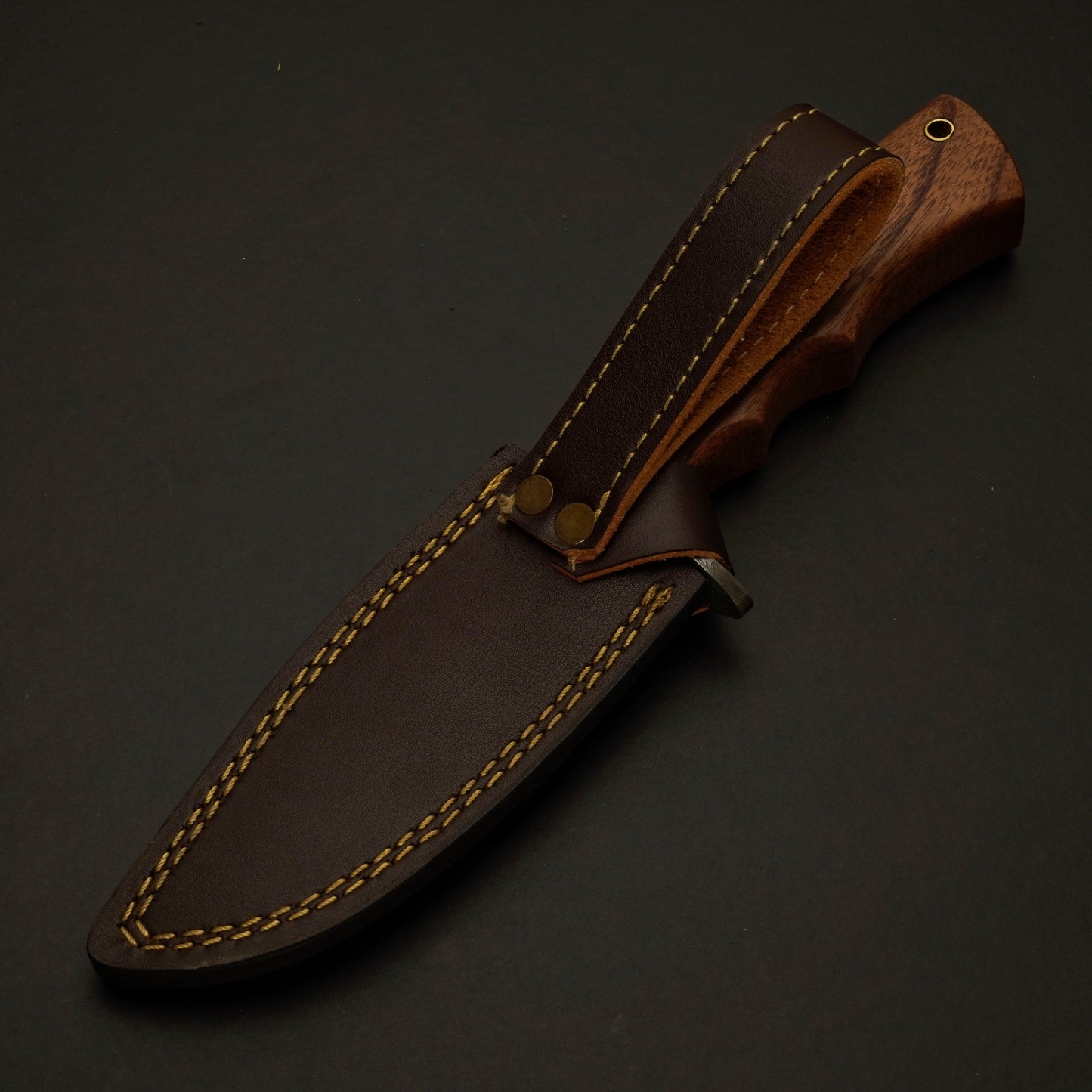 Hand-Forged Damascus Survival Knife with 4.5″ Fixed Blade Design - Wildland Blades