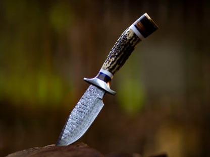 The Woodland Warrior: Hand-Forged Damascus Steel Knife with Stag Handle - Wildland Blades