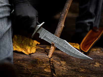 The Hornet's Strike: Hand-Forged Damascus Steel Bowie Knife with Brass and Bone Handle - Wildland Blades