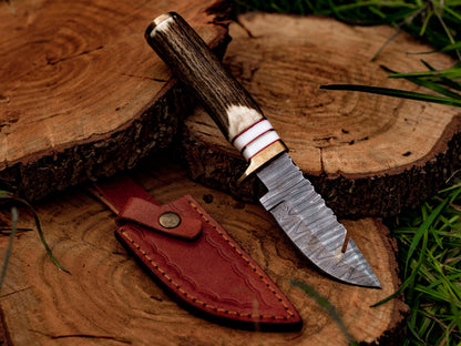 8" Hand forged full tang Damascus Steel Hooked Camping Knife with Stag Horn Handle - Wildland Blades